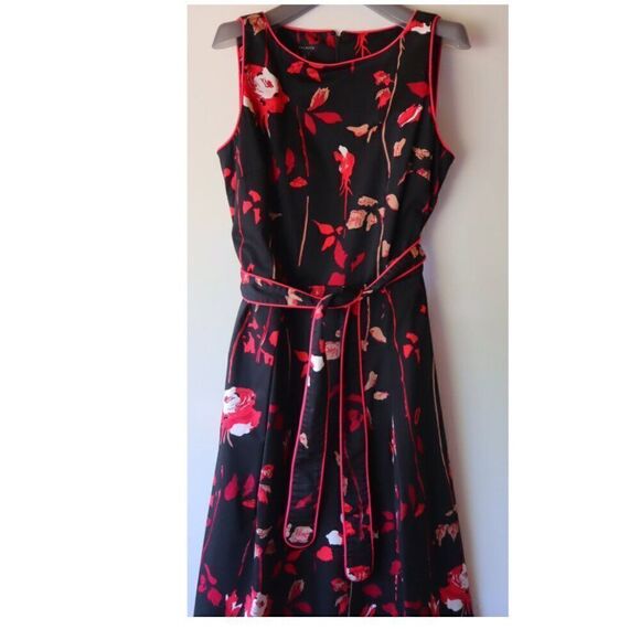 Talbots Floral Drop Waist Dress Size 10 - Picture 5 of 6